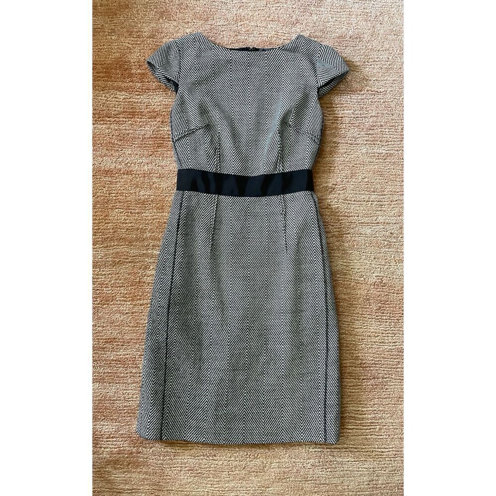 Per Se Wool Blend Dress XS Black White Chevron Belted Lined Career Sheath